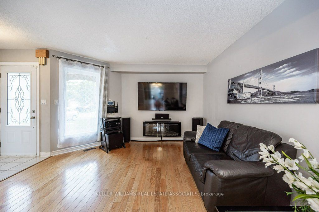 Listing W6693304 - Large Photo # 7