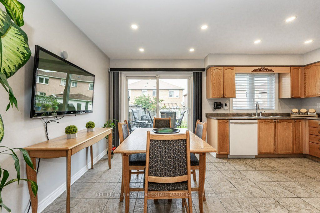 Listing W6693304 - Large Photo # 12