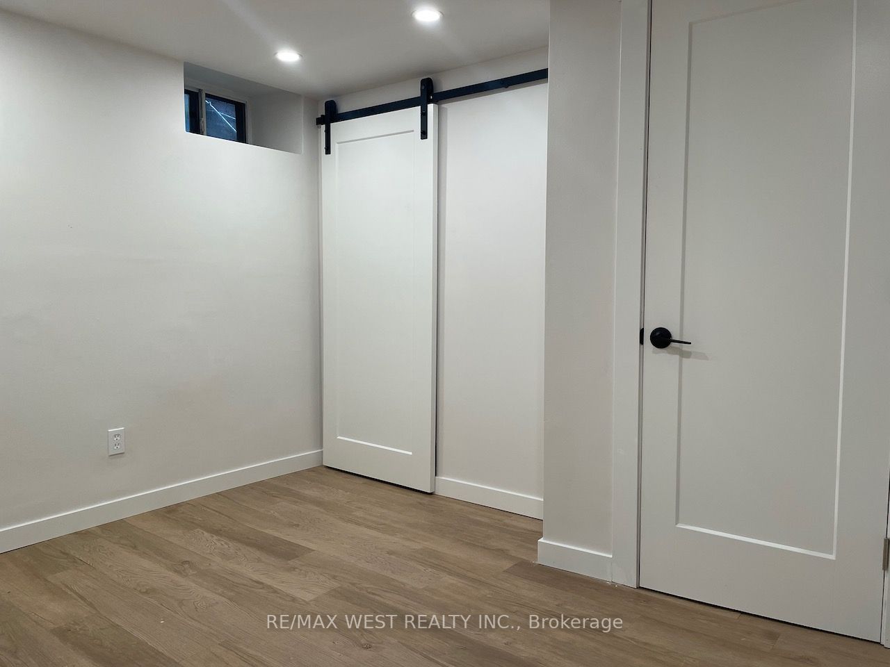 46 Pelham Ave