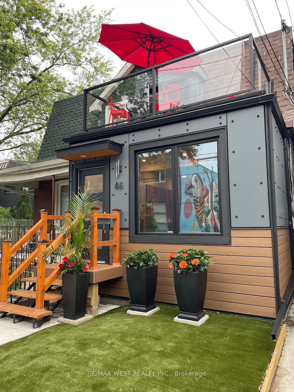 46 Pelham Ave