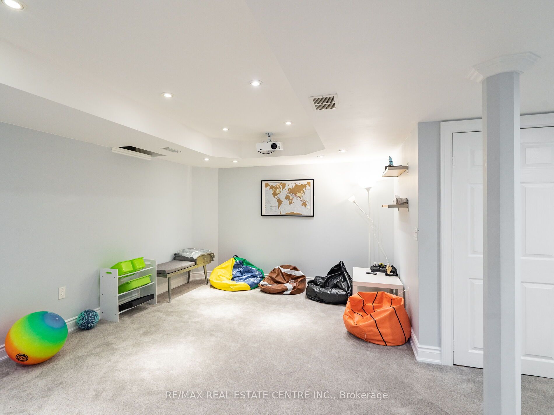 2147 Village Squire Lane
