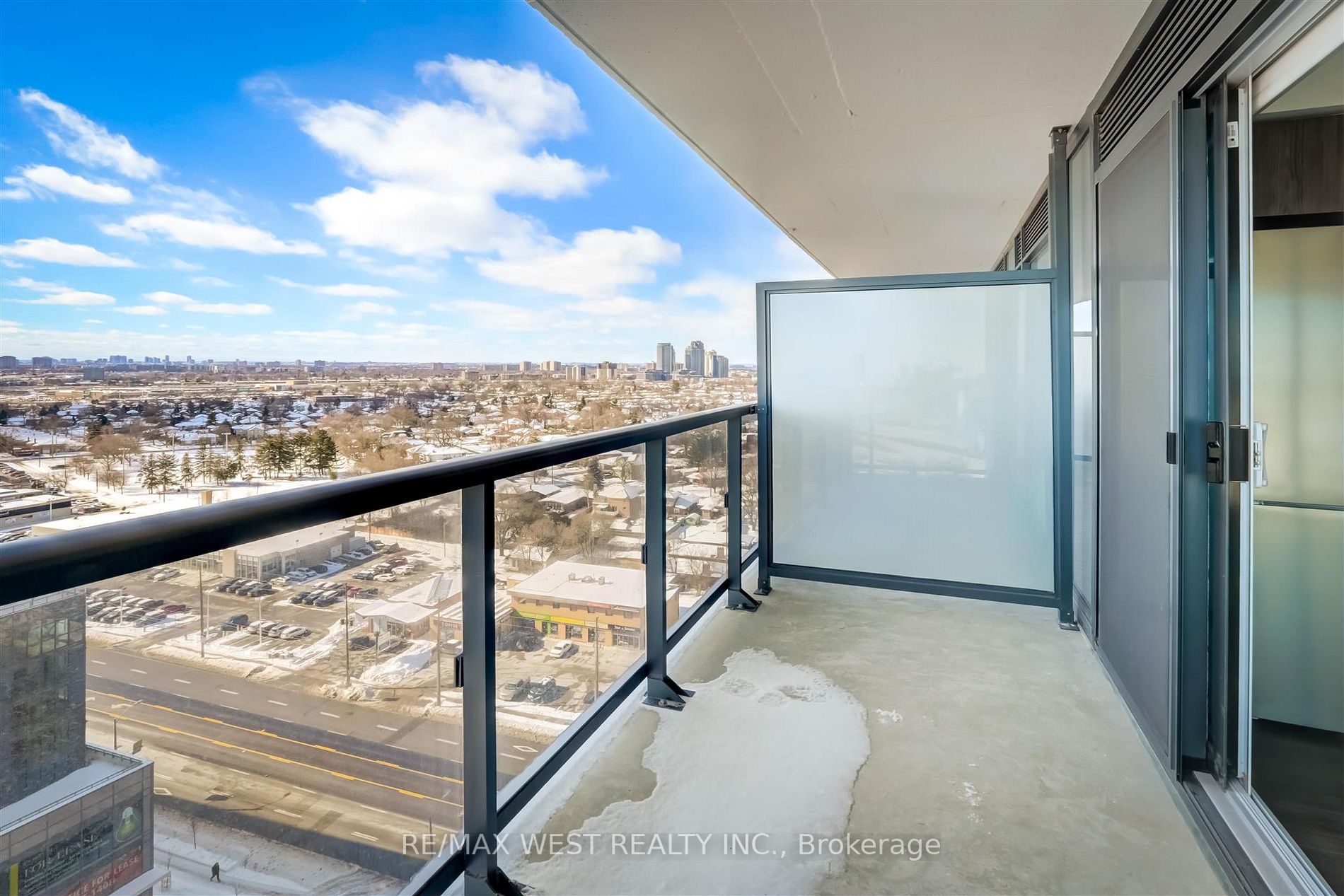 30 Samuel Wood Way, #1610