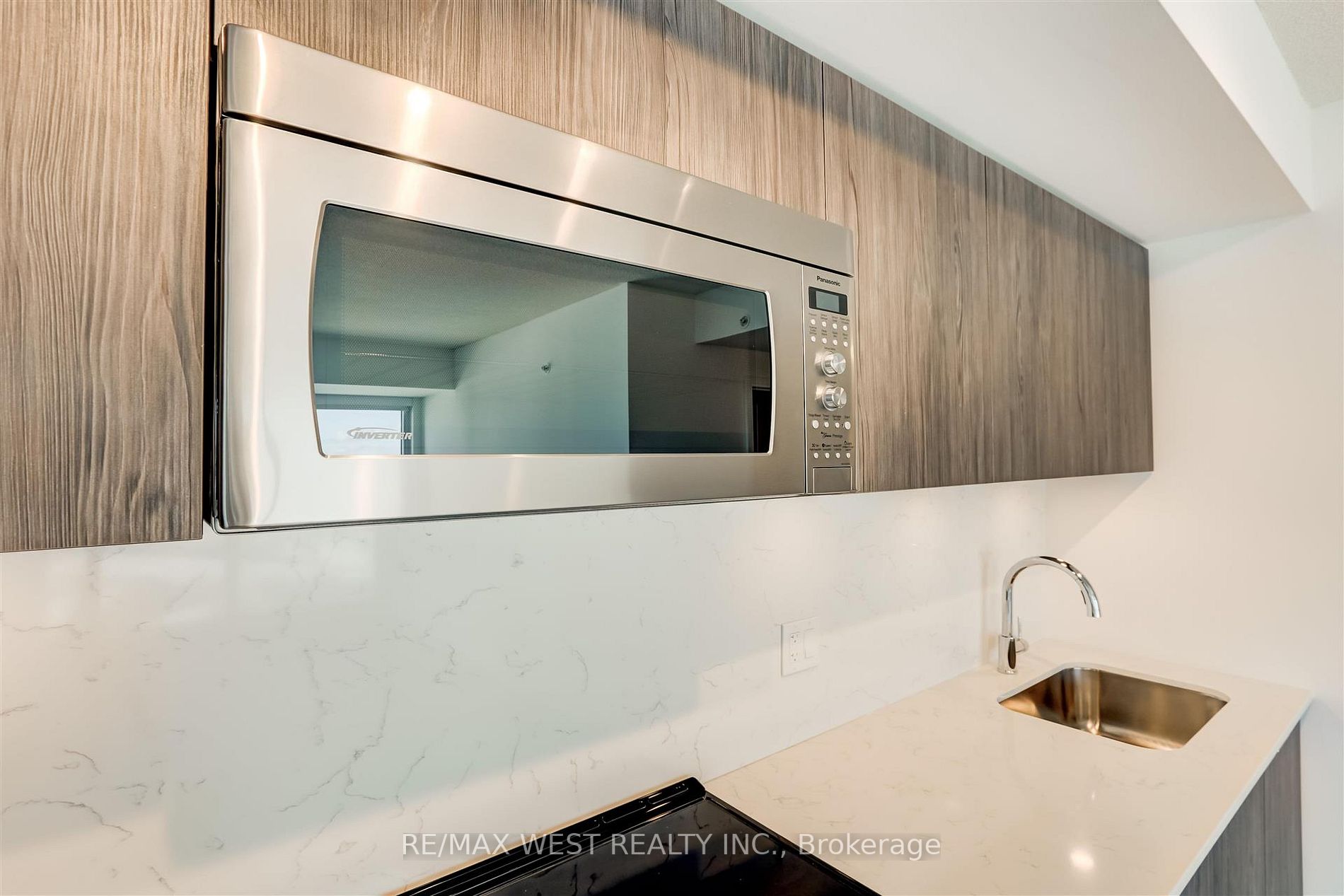 30 Samuel Wood Way, #1610