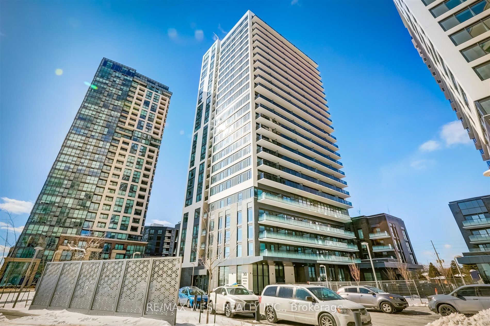 30 Samuel Wood Way, #1610