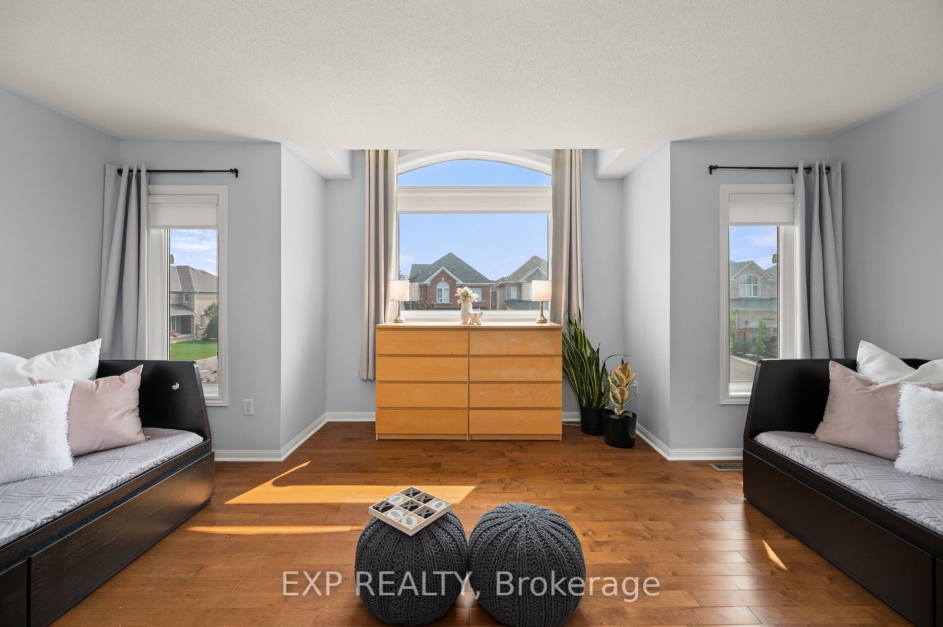 30 Flintwood Ave