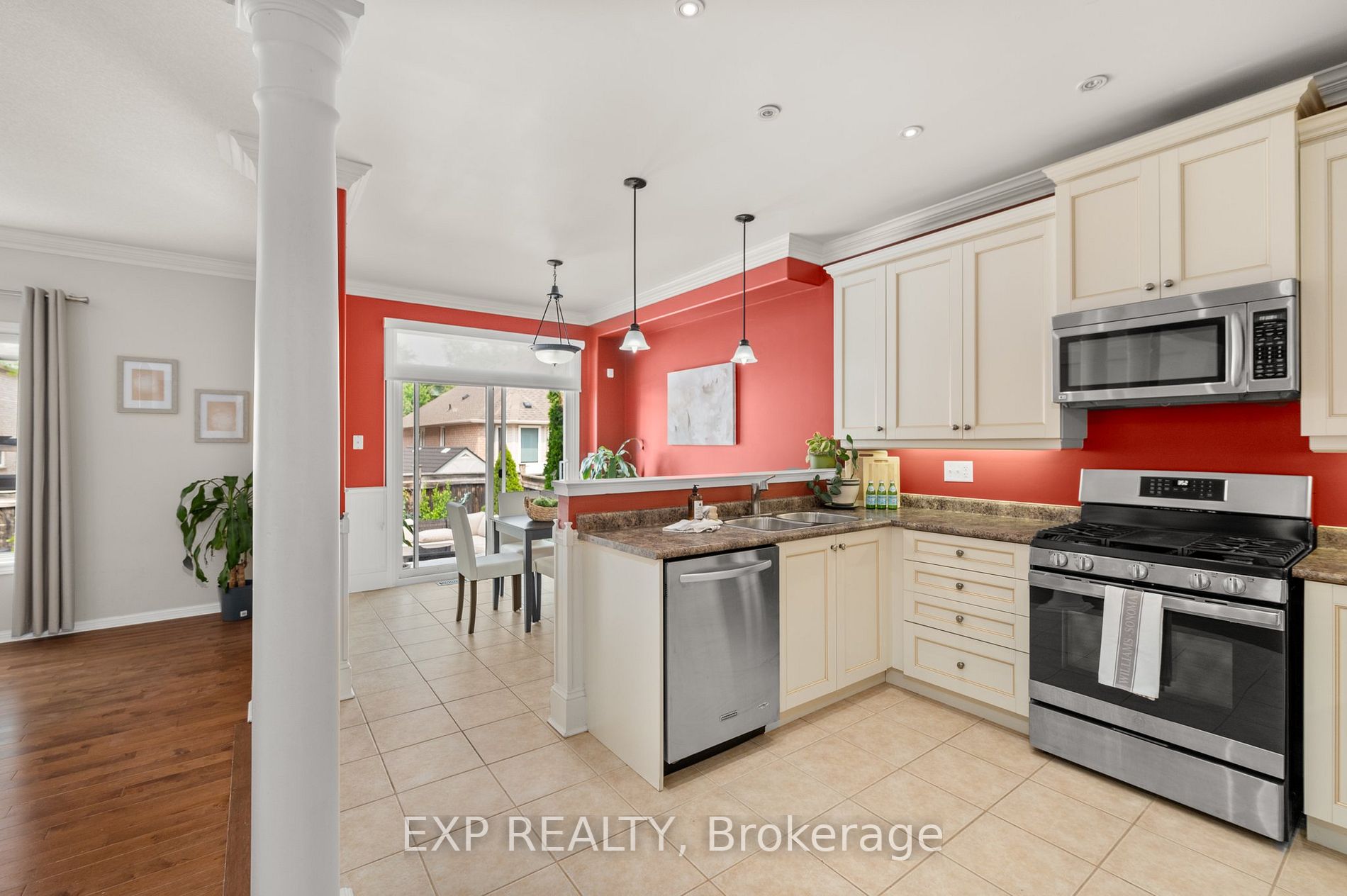 30 Flintwood Ave