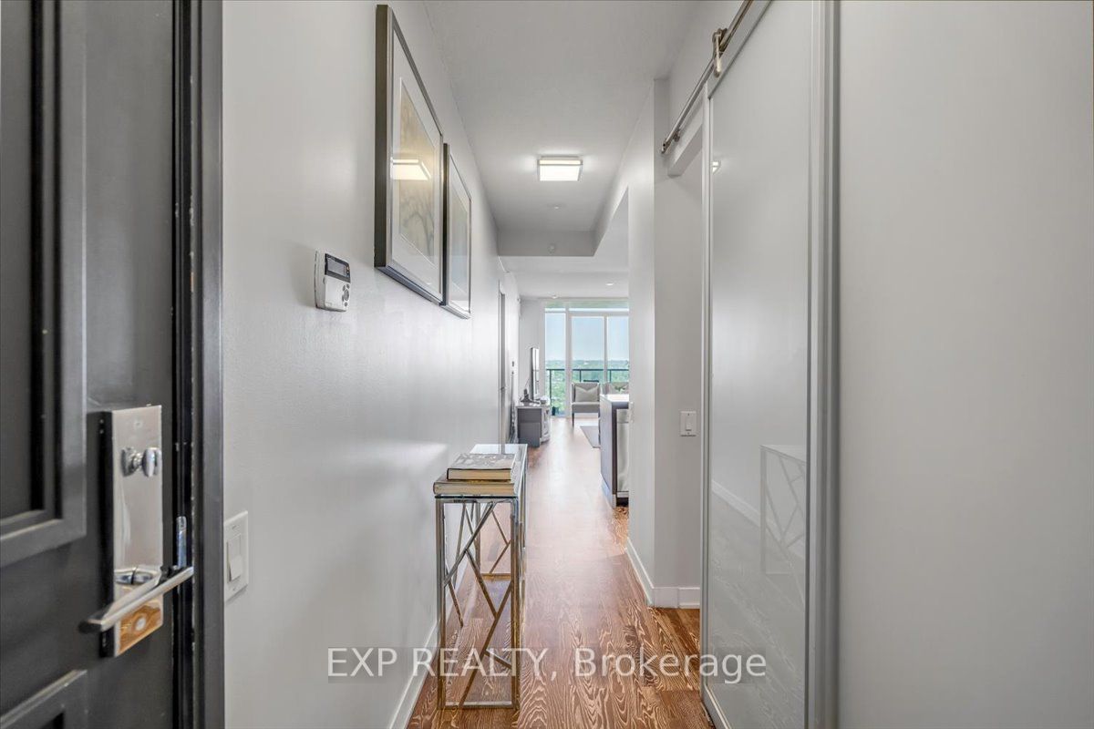 90 Park Lawn Rd, #2515