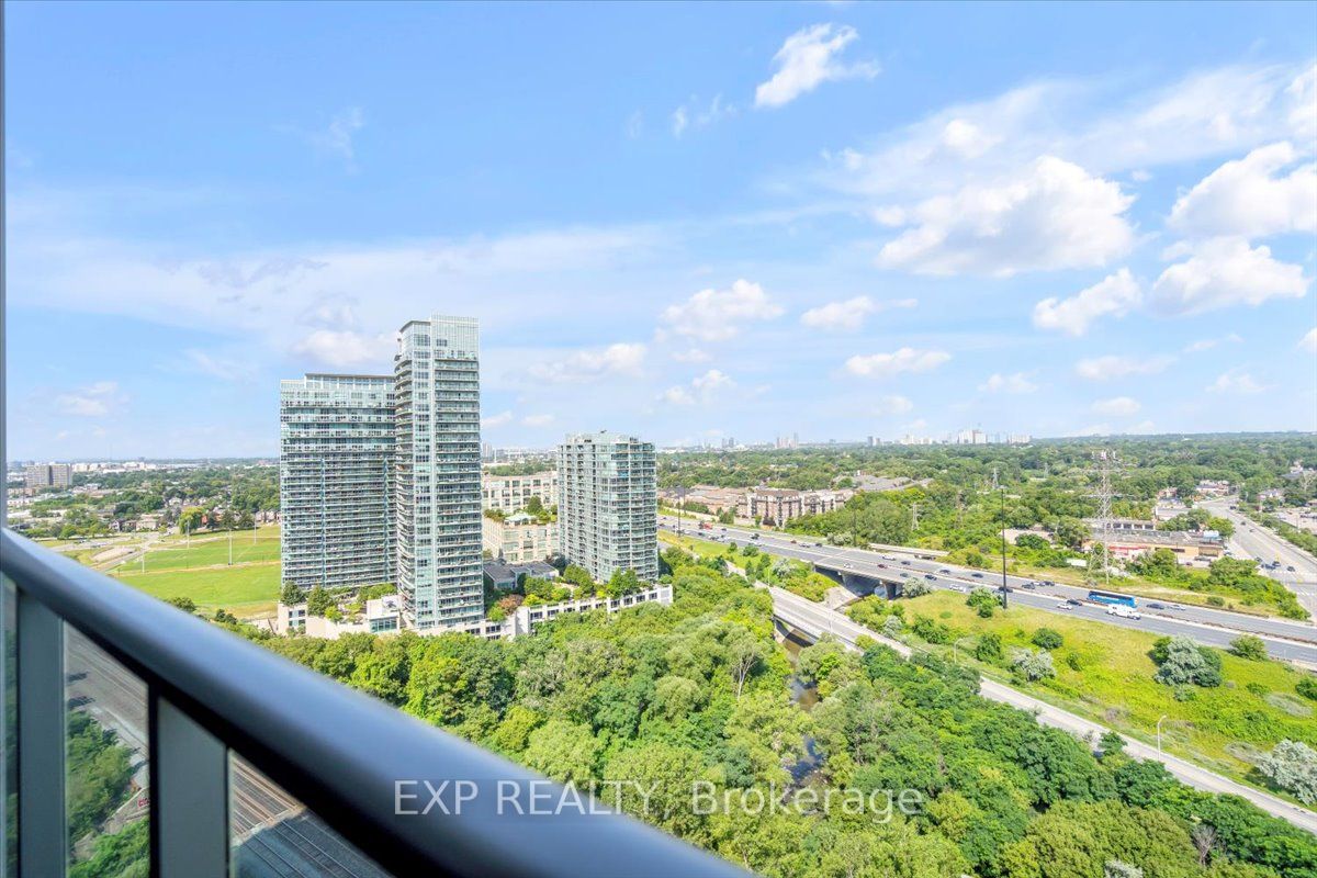 90 Park Lawn Rd, #2515