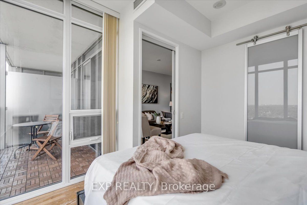 90 Park Lawn Rd, #2515