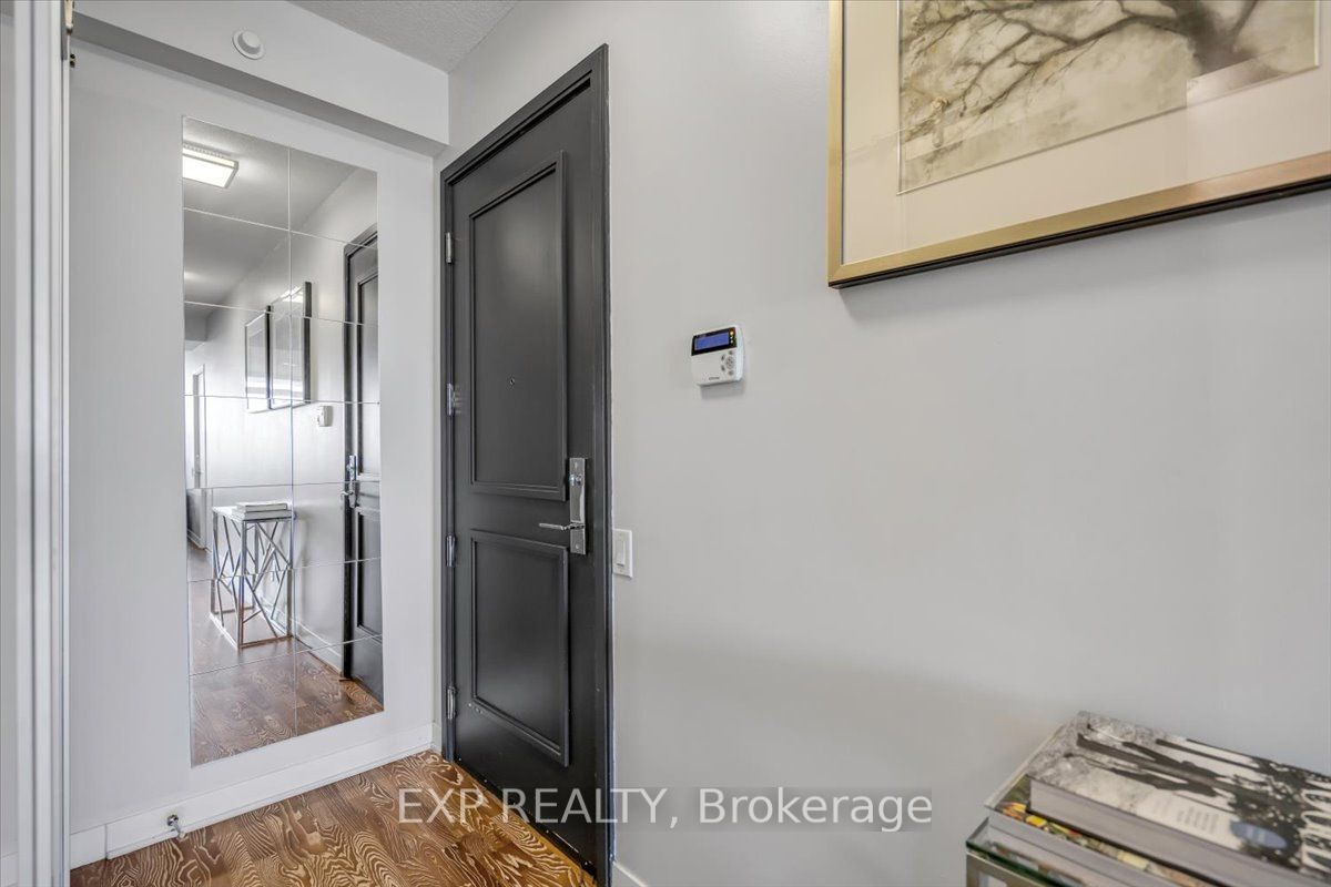 90 Park Lawn Rd, #2515