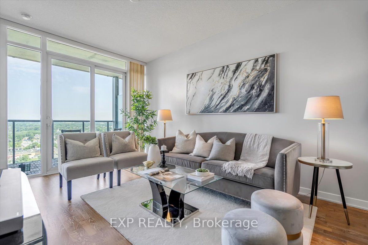 90 Park Lawn Rd, #2515