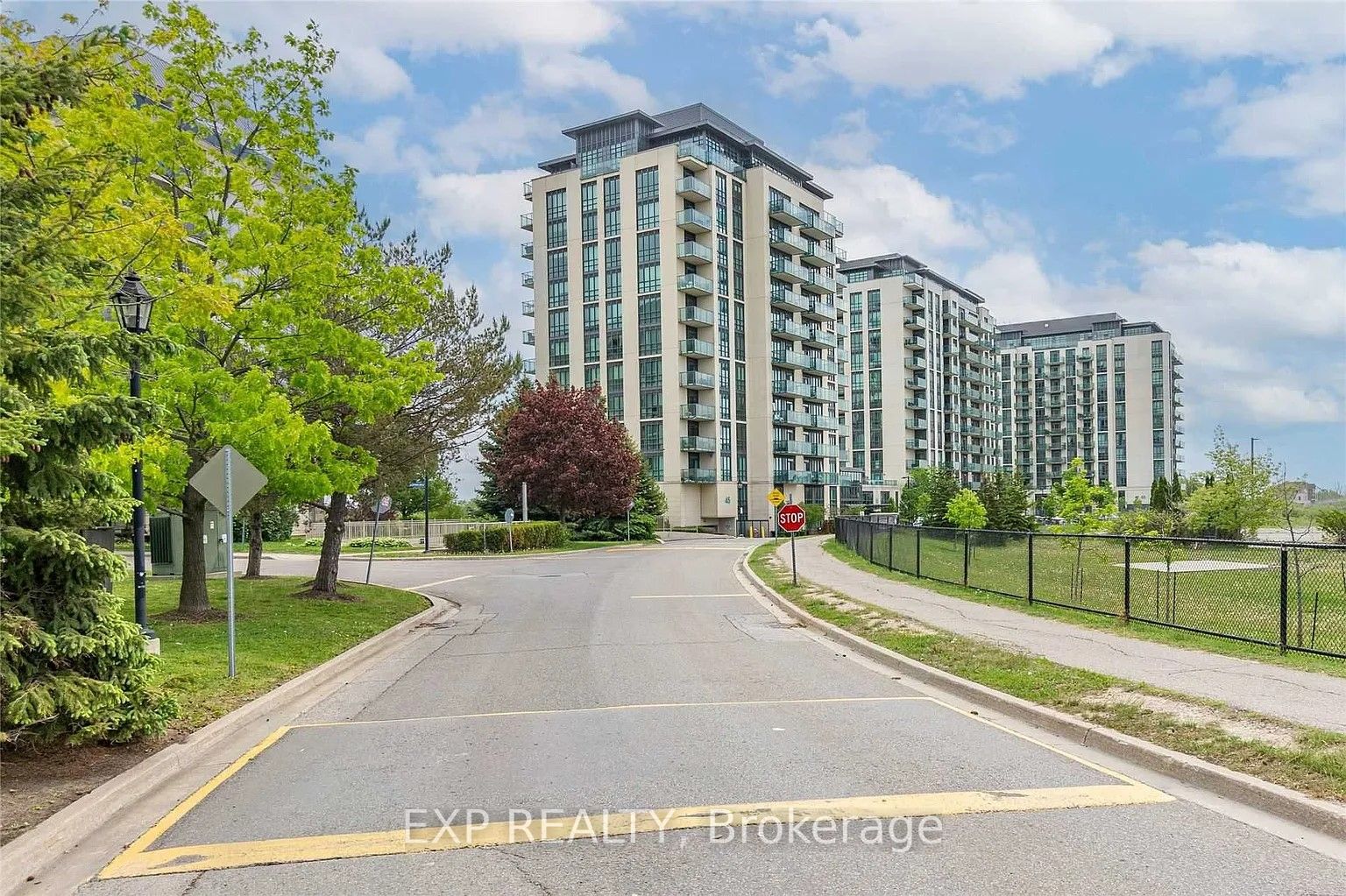 45 Yorkland Blvd, #503