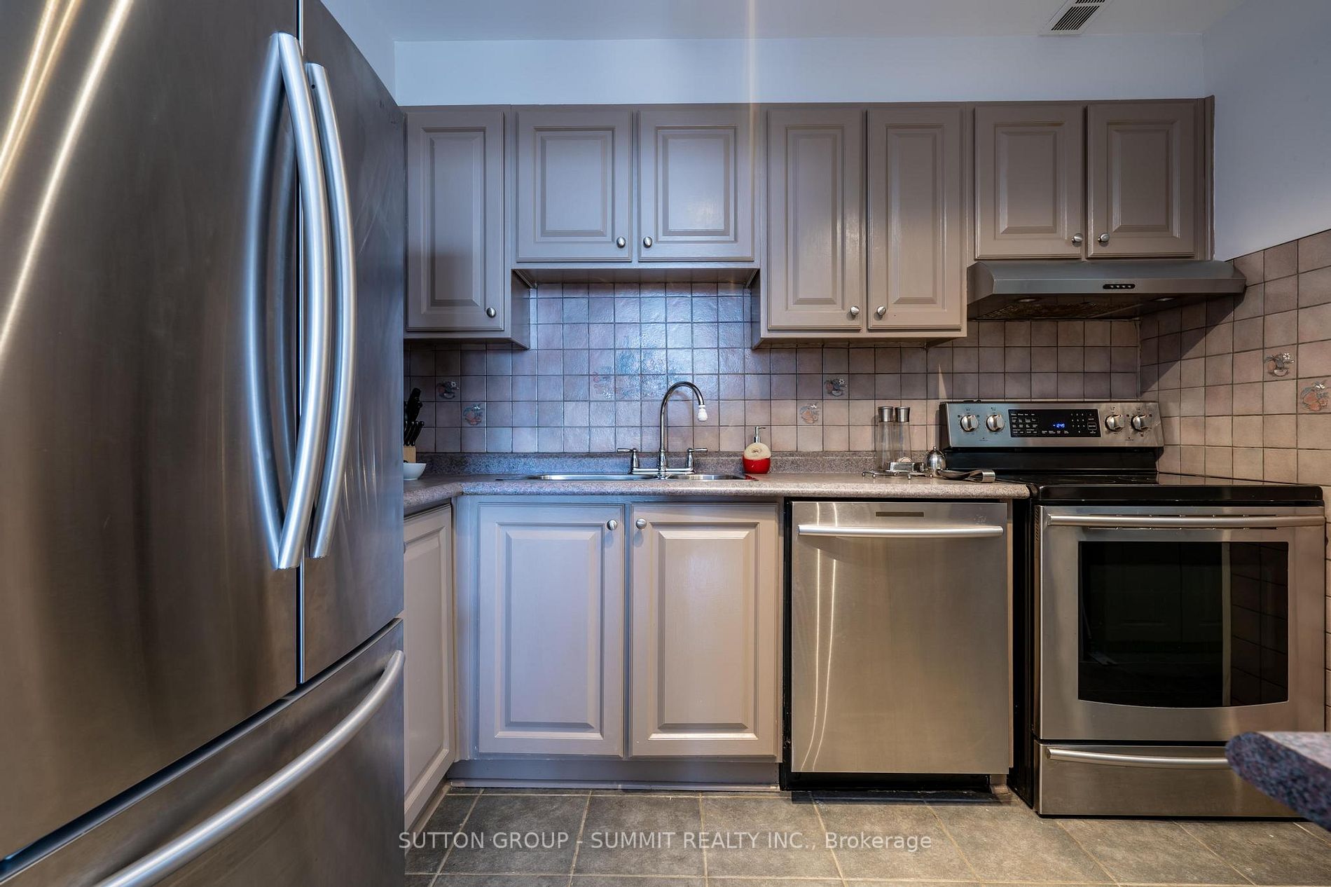 1300 Mississauga Valley Blvd, #1405