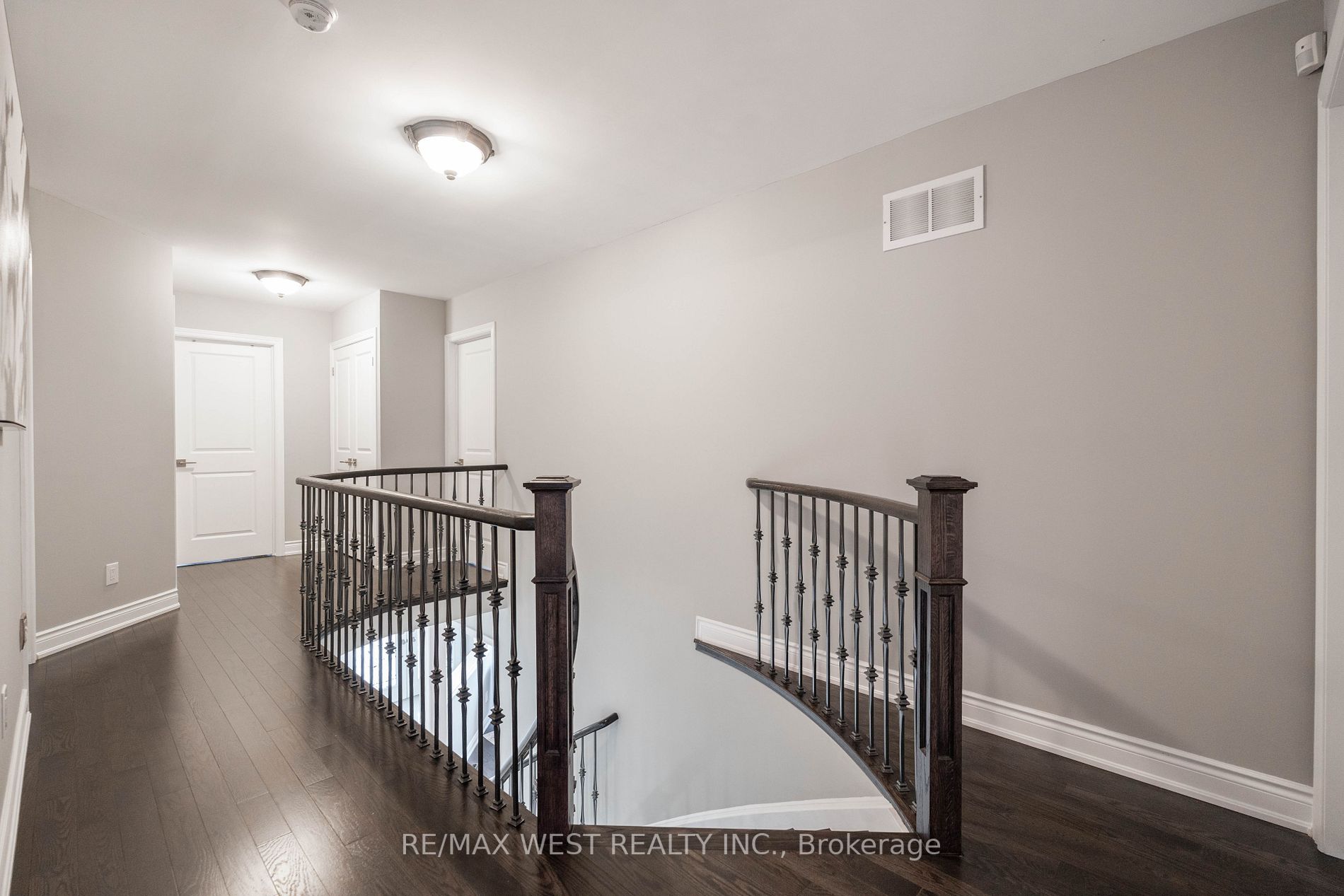 Listing W6694540 - Large Photo # 19