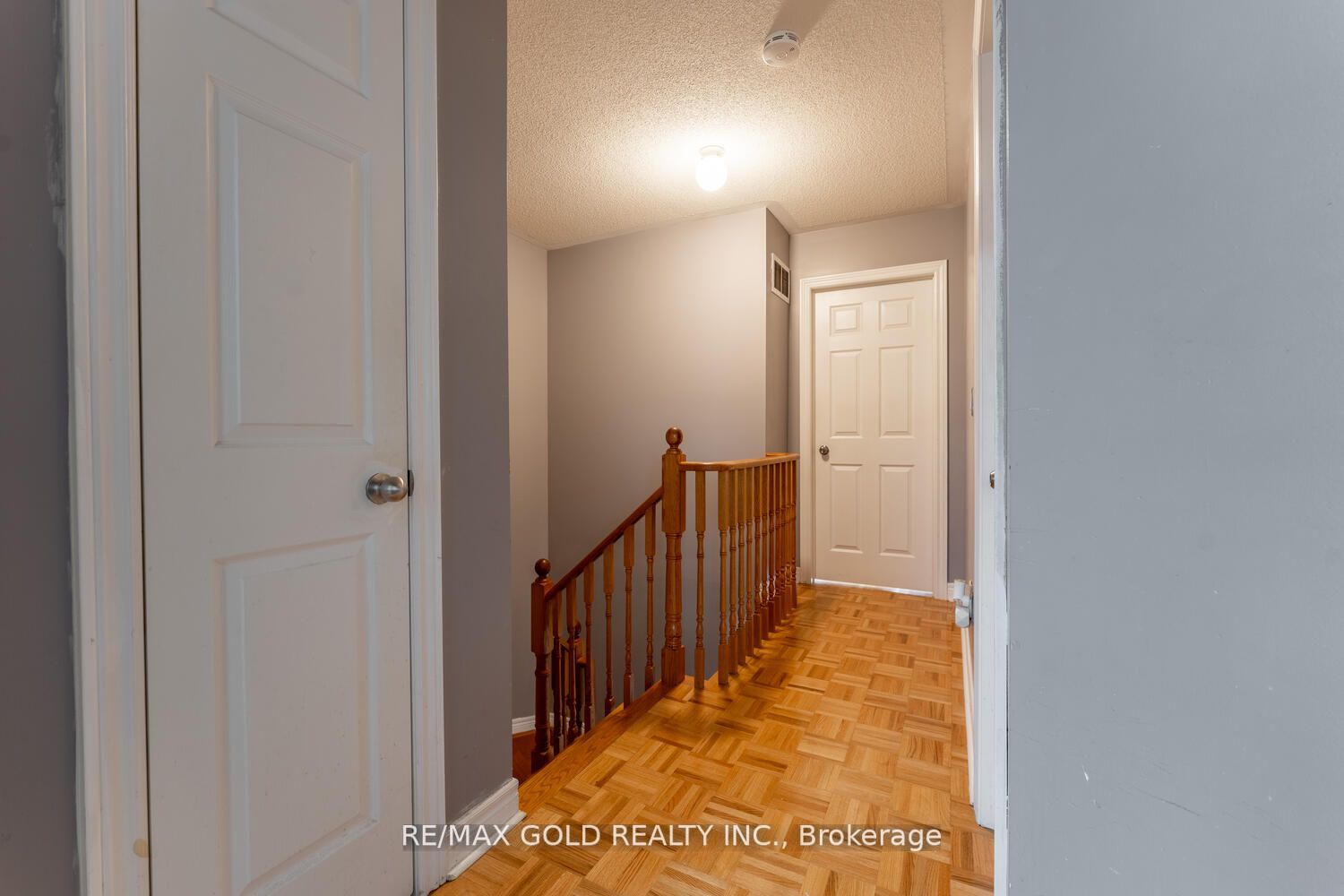 4 Eastview Gate