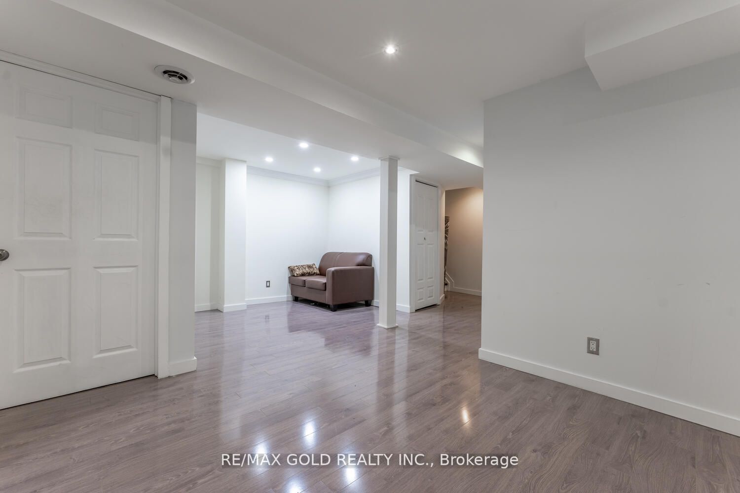 4 Eastview Gate