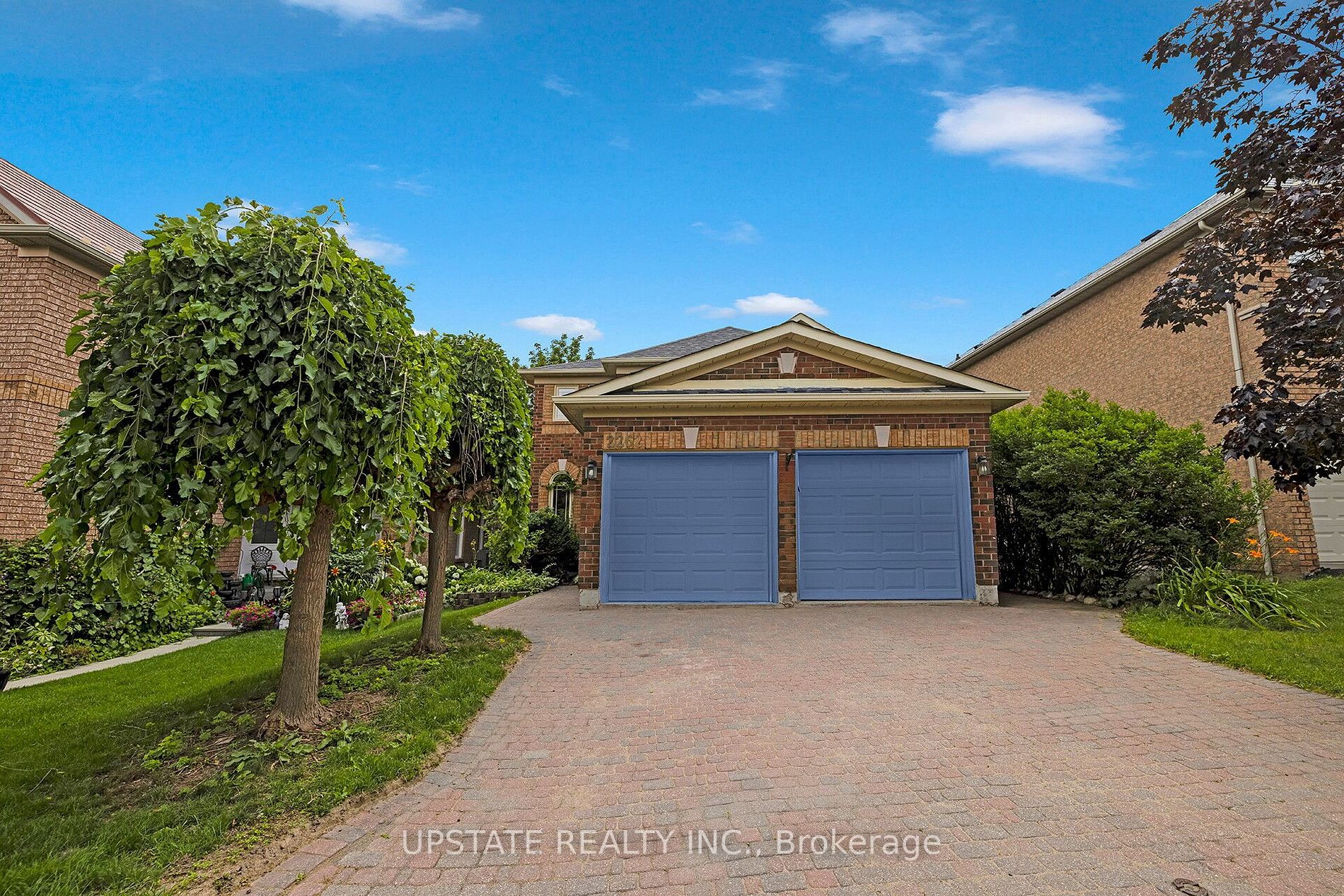 2262 Yorktown Circle