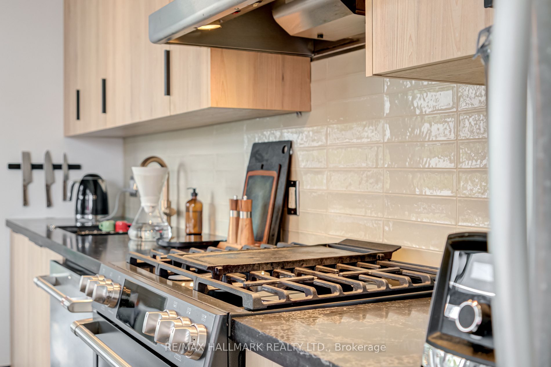 550 Hopewell Avenue, #301
