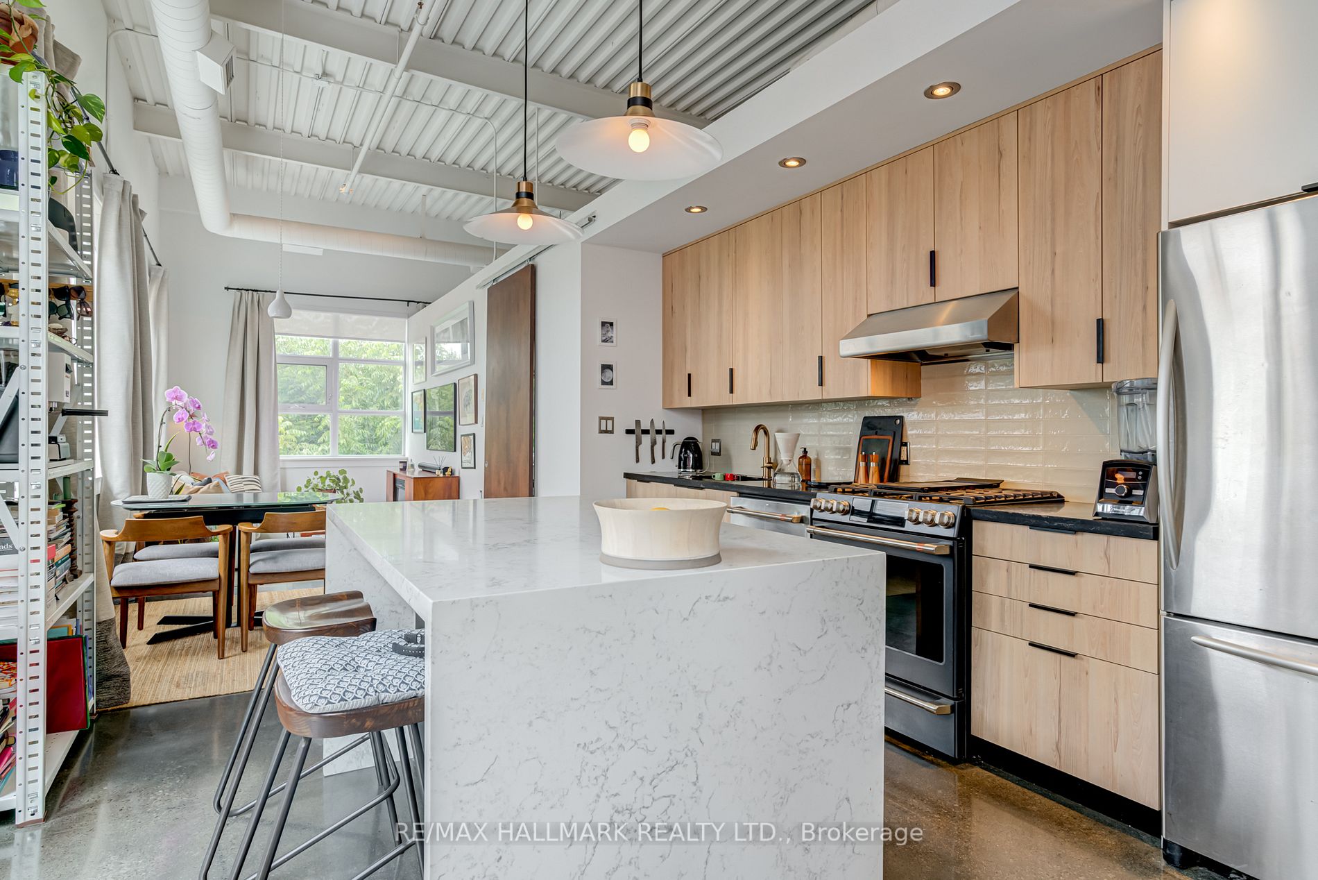550 Hopewell Avenue, #301