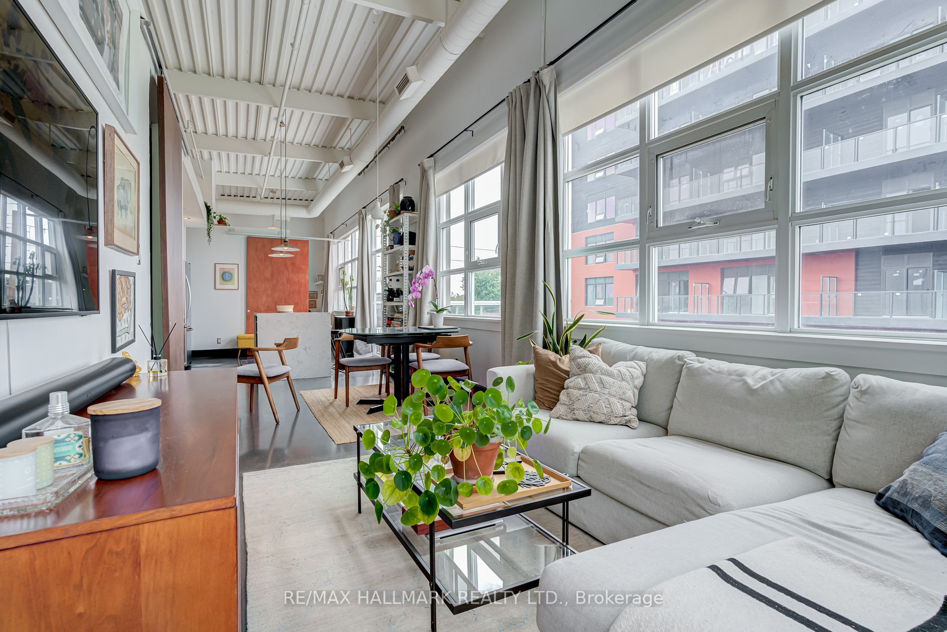 550 Hopewell Avenue, #301