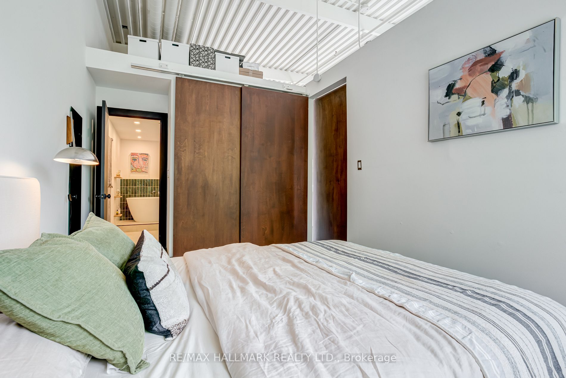 550 Hopewell Avenue, #301