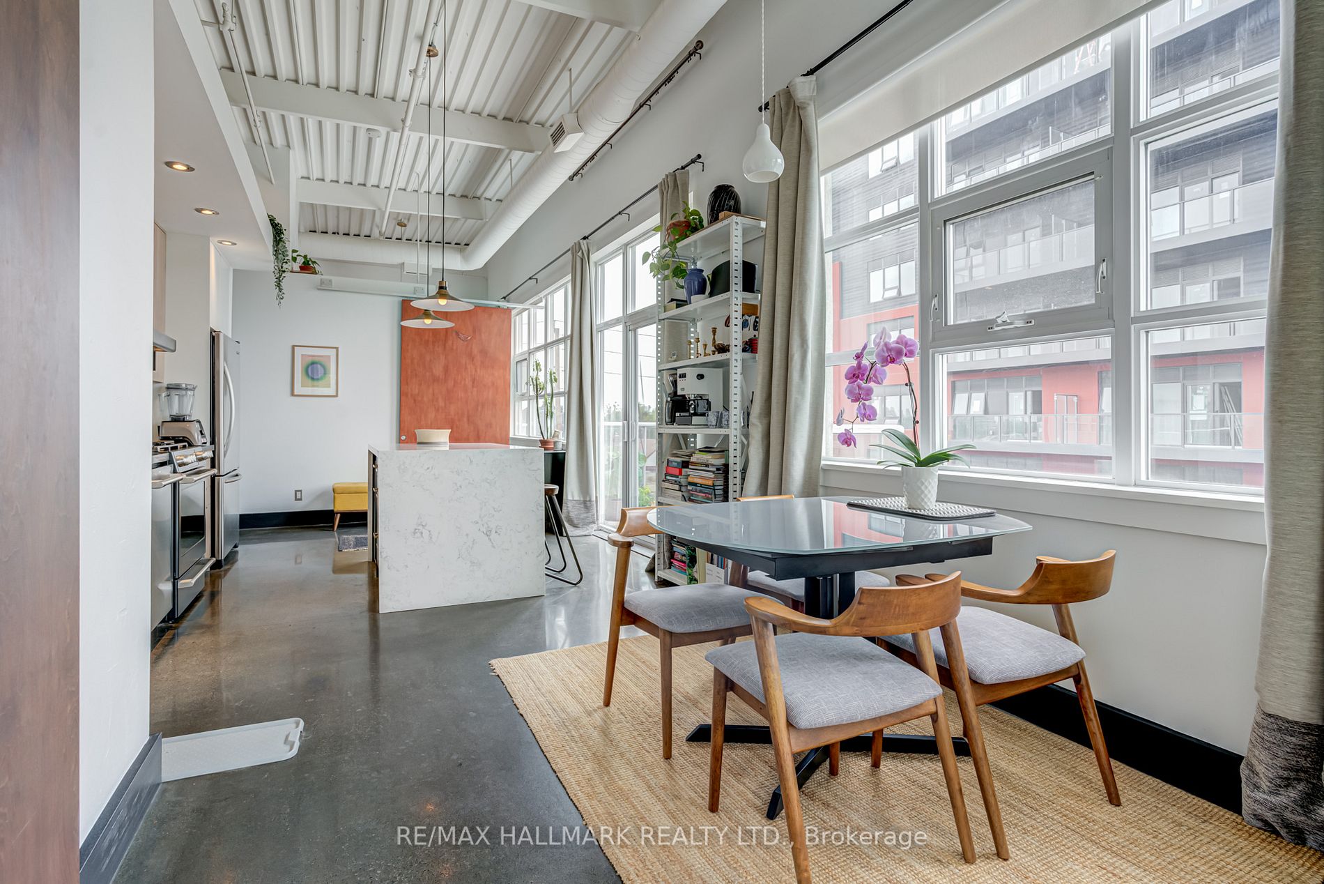 550 Hopewell Avenue, #301