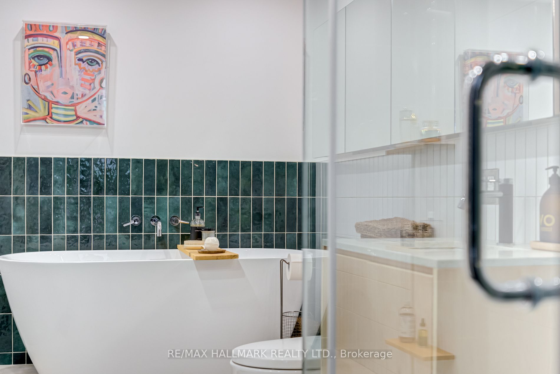 550 Hopewell Avenue, #301