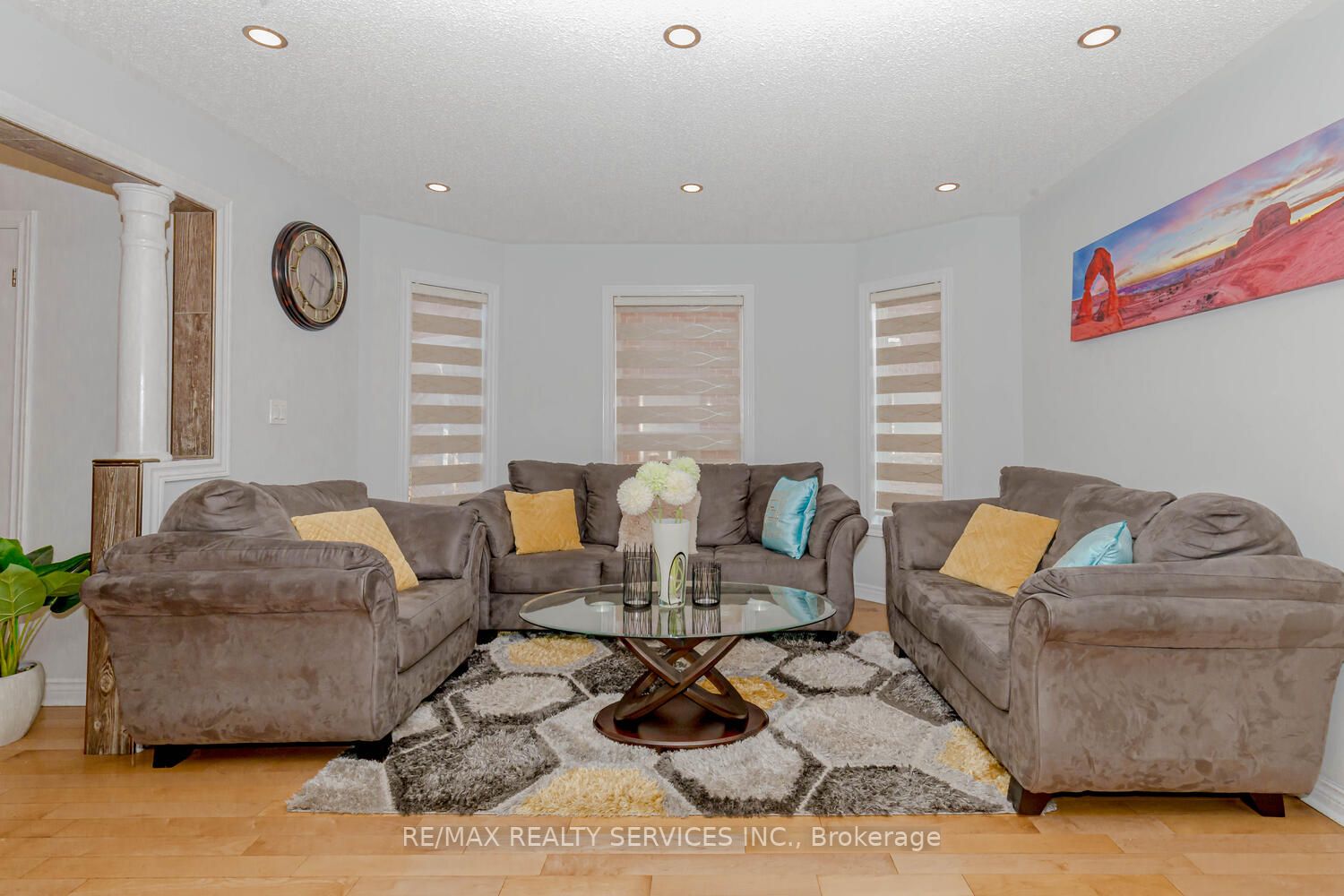 53 Pressed Brick Dr