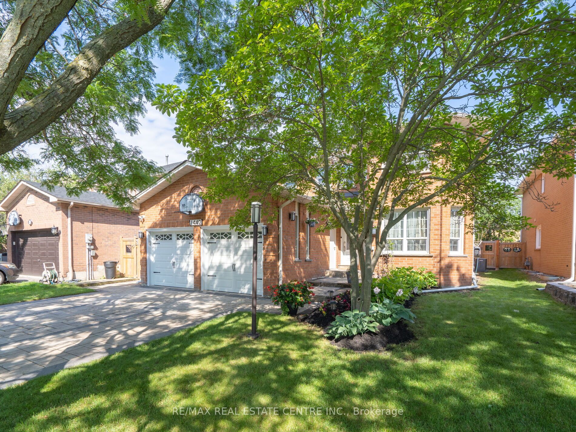 1442 Winterbourne Dr