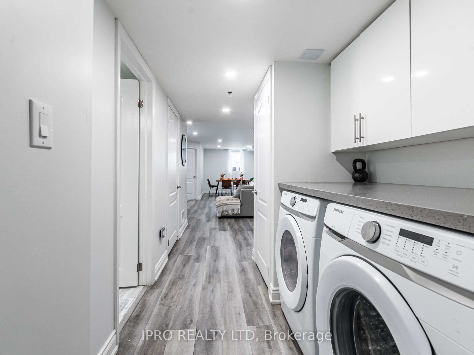 19 Little Britain Cres