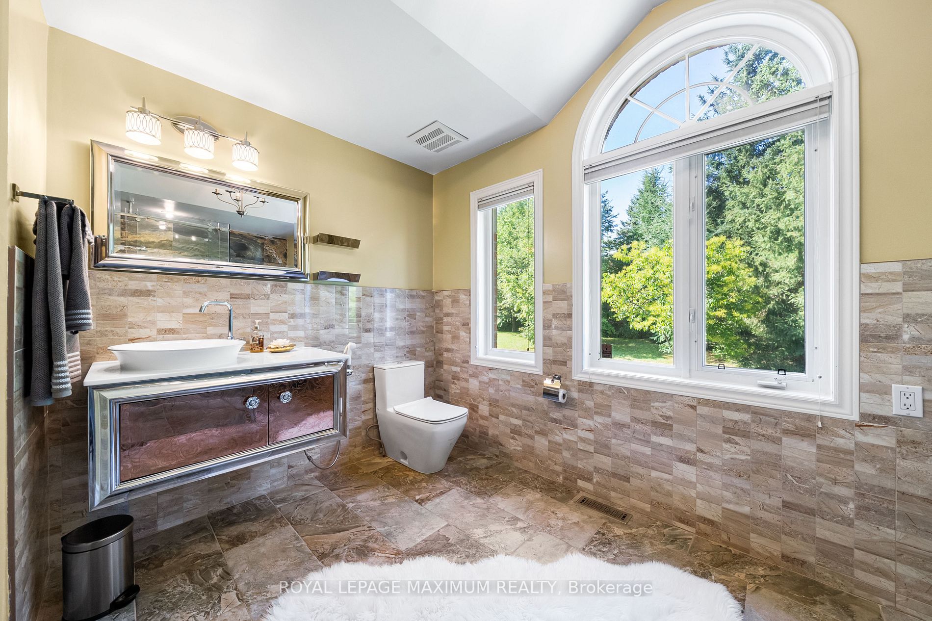Listing W6696336 - Large Photo # 9