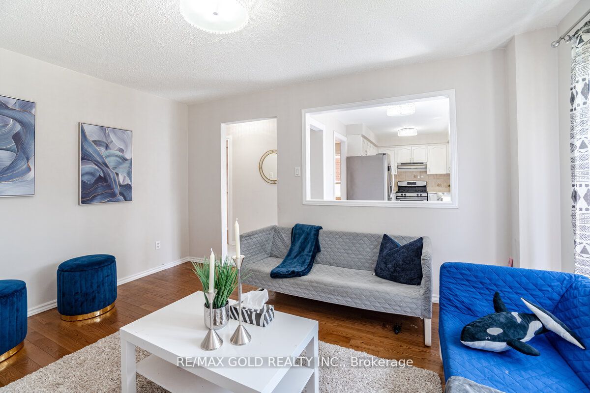 229 Vodden St W
