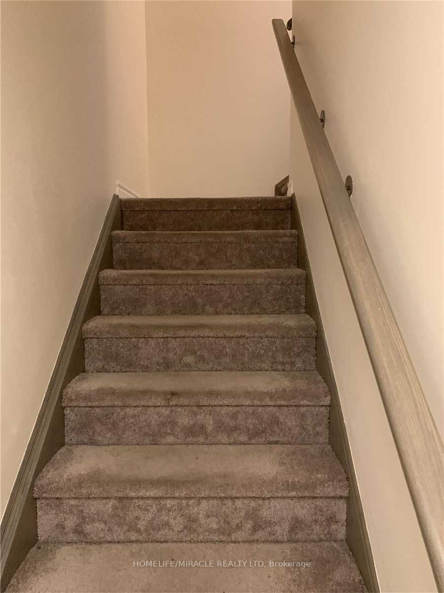 240 Lagerfeld Drive, #7
