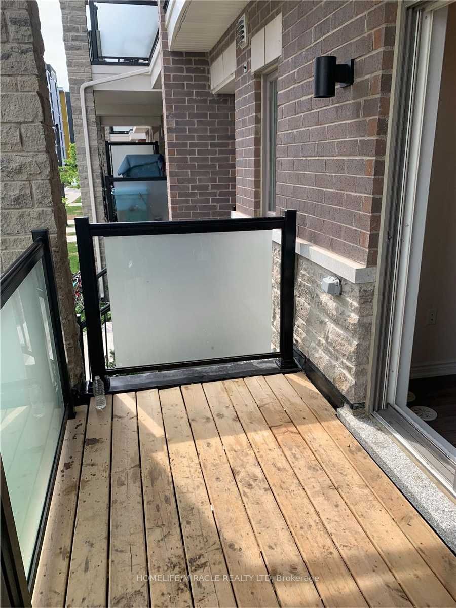 240 Lagerfeld Drive, #7