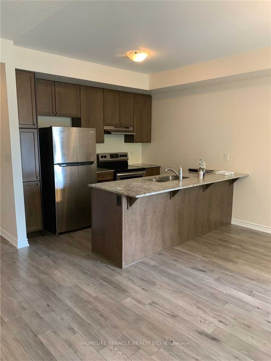 240 Lagerfeld Drive, #7