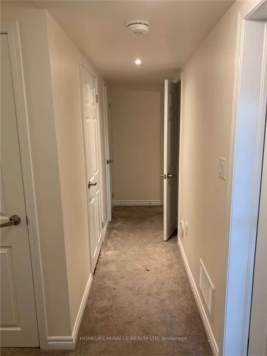 240 Lagerfeld Drive, #7