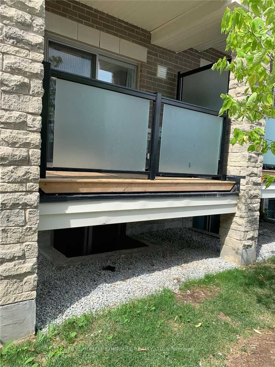 240 Lagerfeld Drive, #7