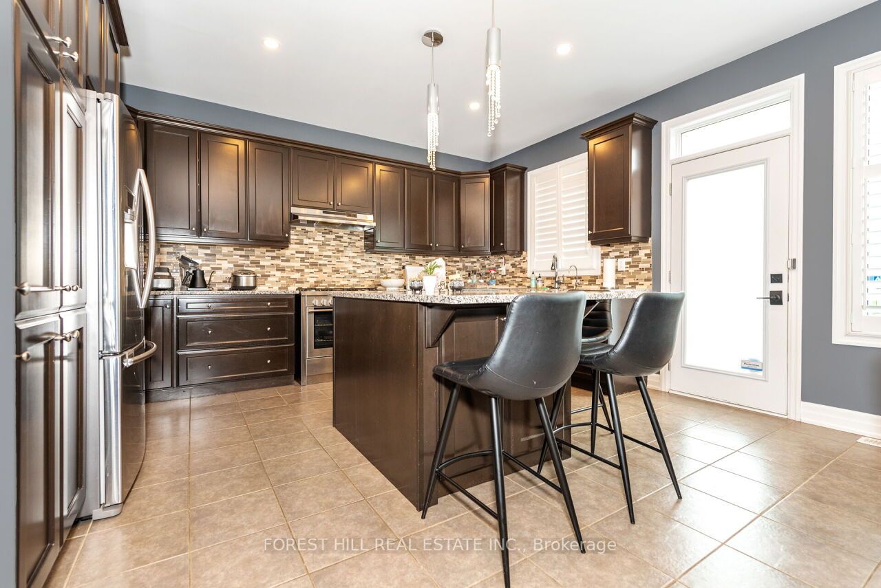 146 Mcwilliams Cres