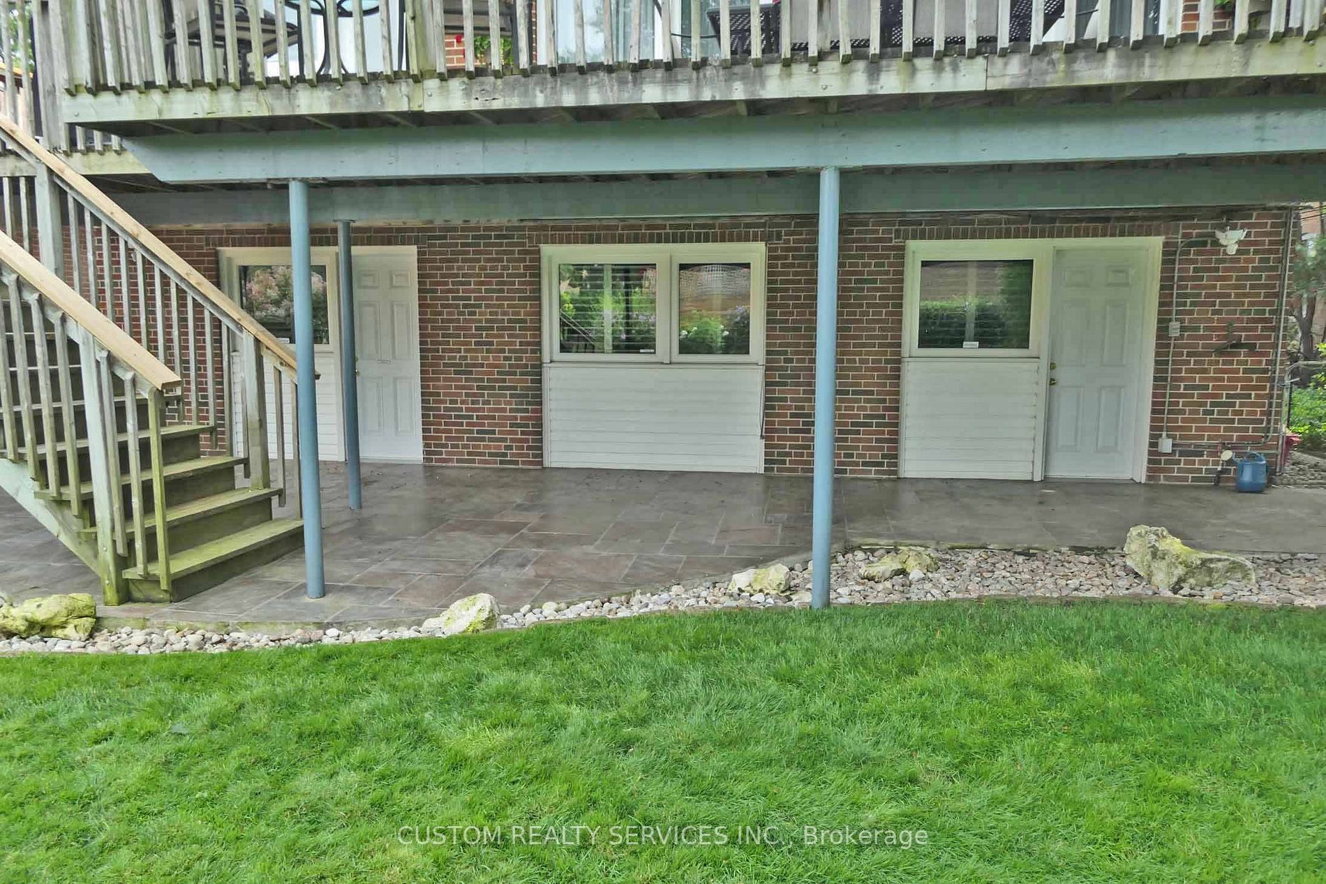88 Norseman St