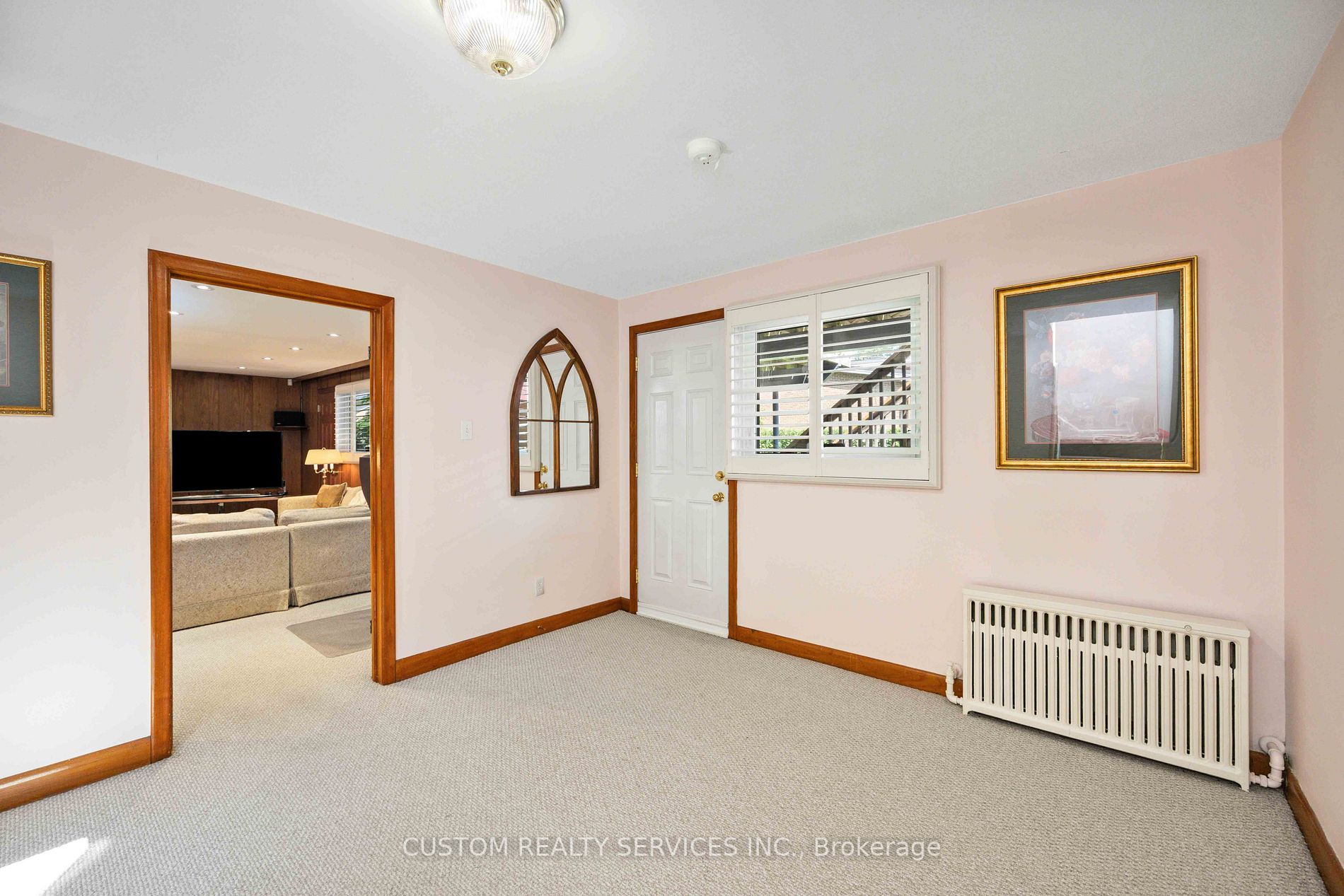 88 Norseman St