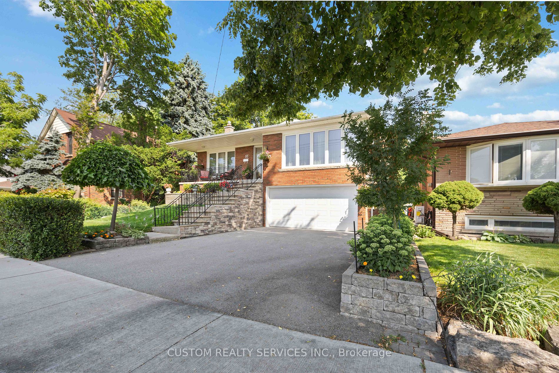 88 Norseman St