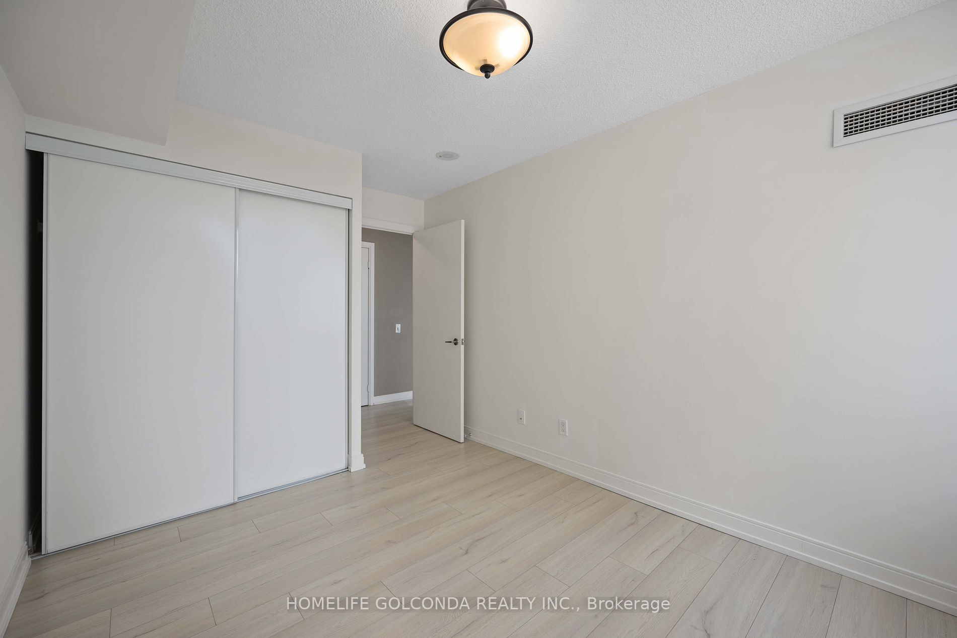 35 Viking Lane, #1140