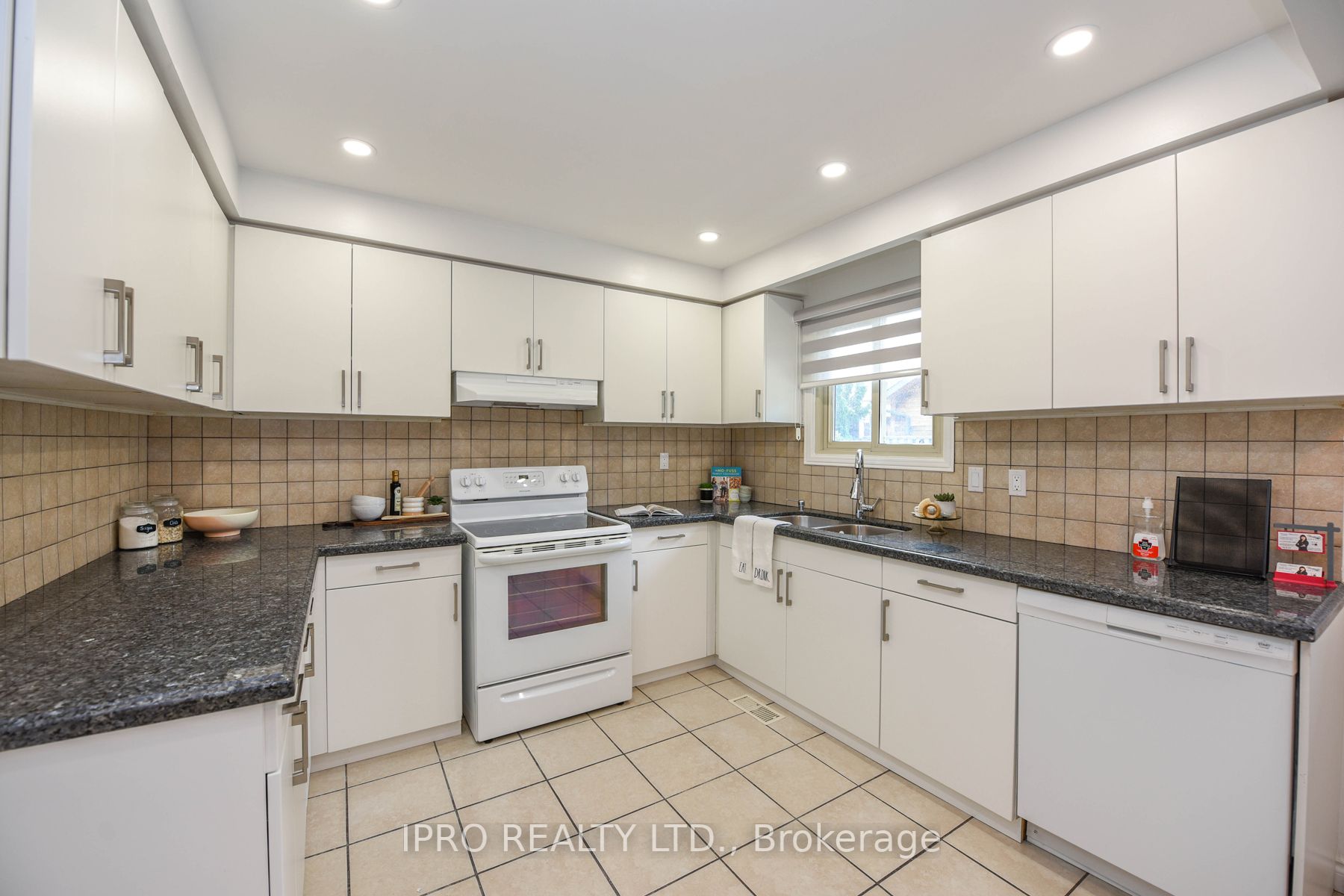 479 Isabella Avenue