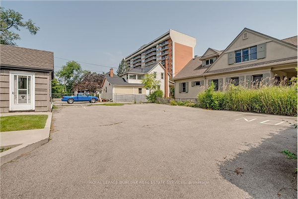 1441 Ontario St, Burlington