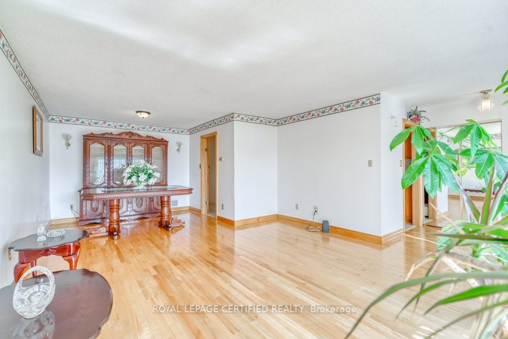 144 Skegby Rd