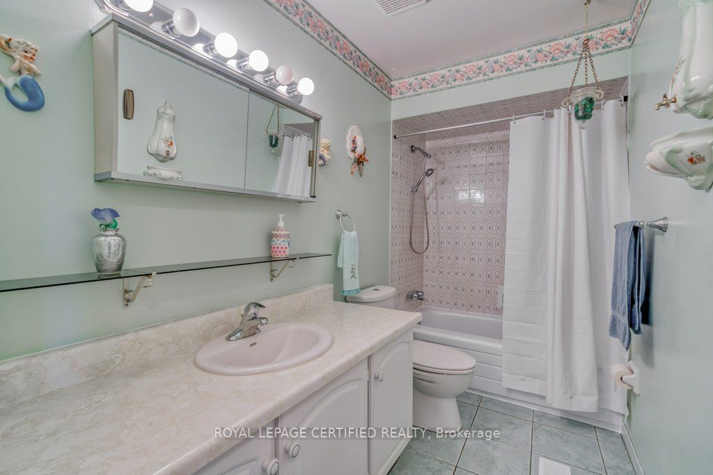 144 Skegby Rd