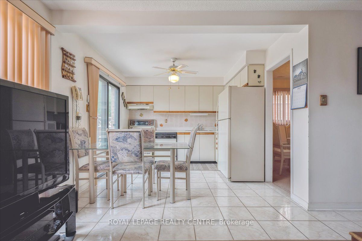 3435 Brett Road