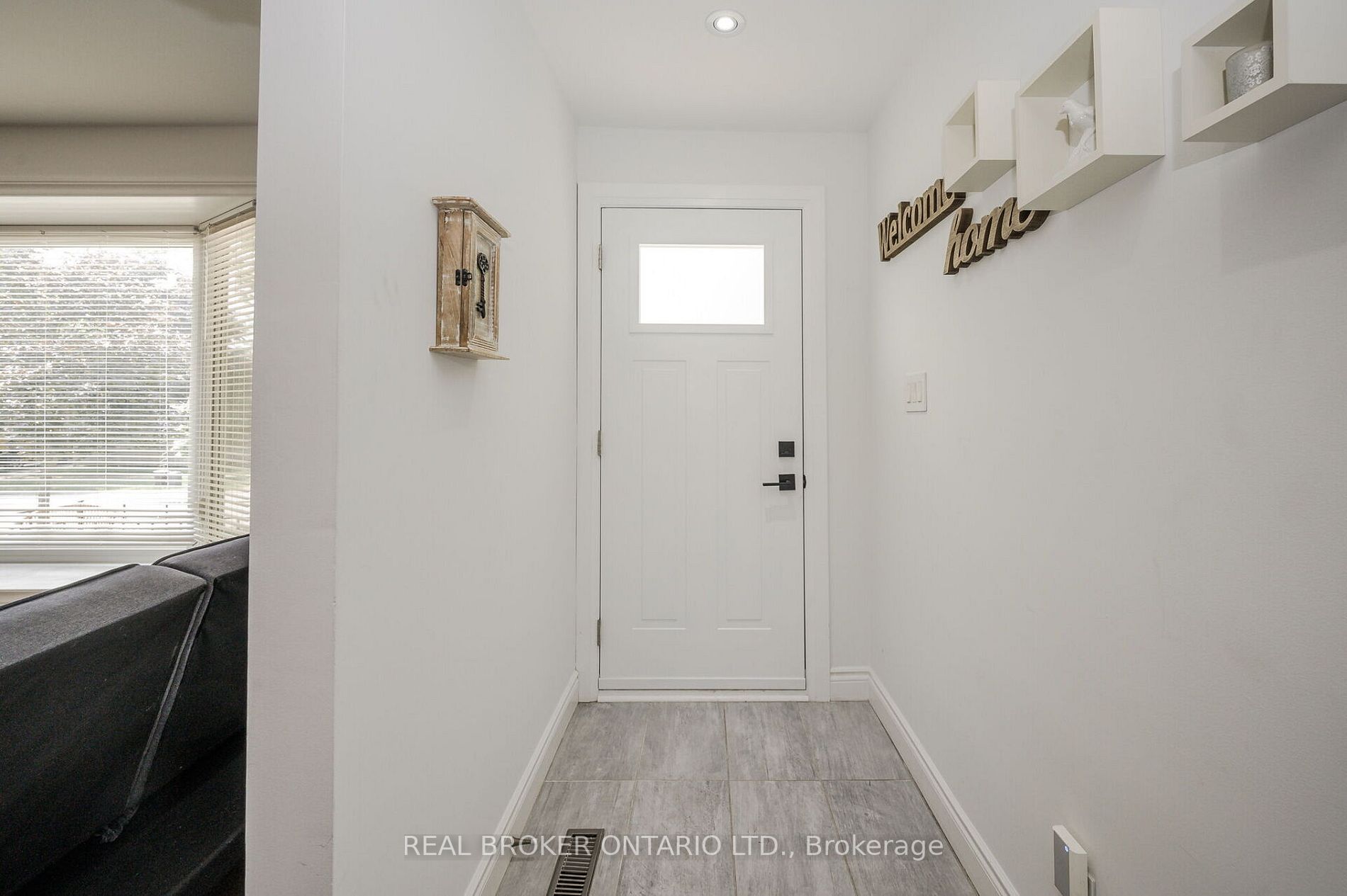 451 Sunset Dr