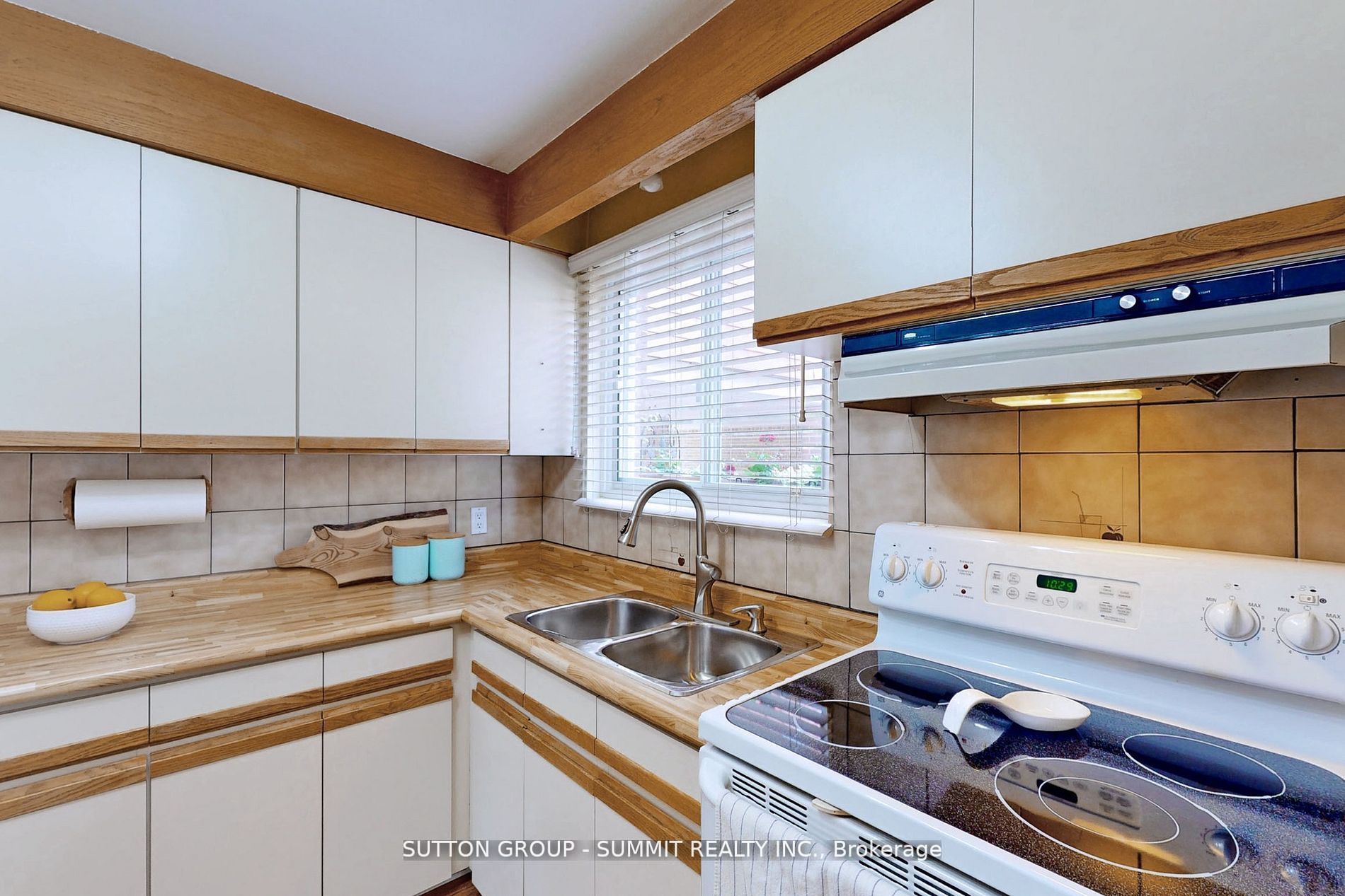 23 Tealham Dr, #28