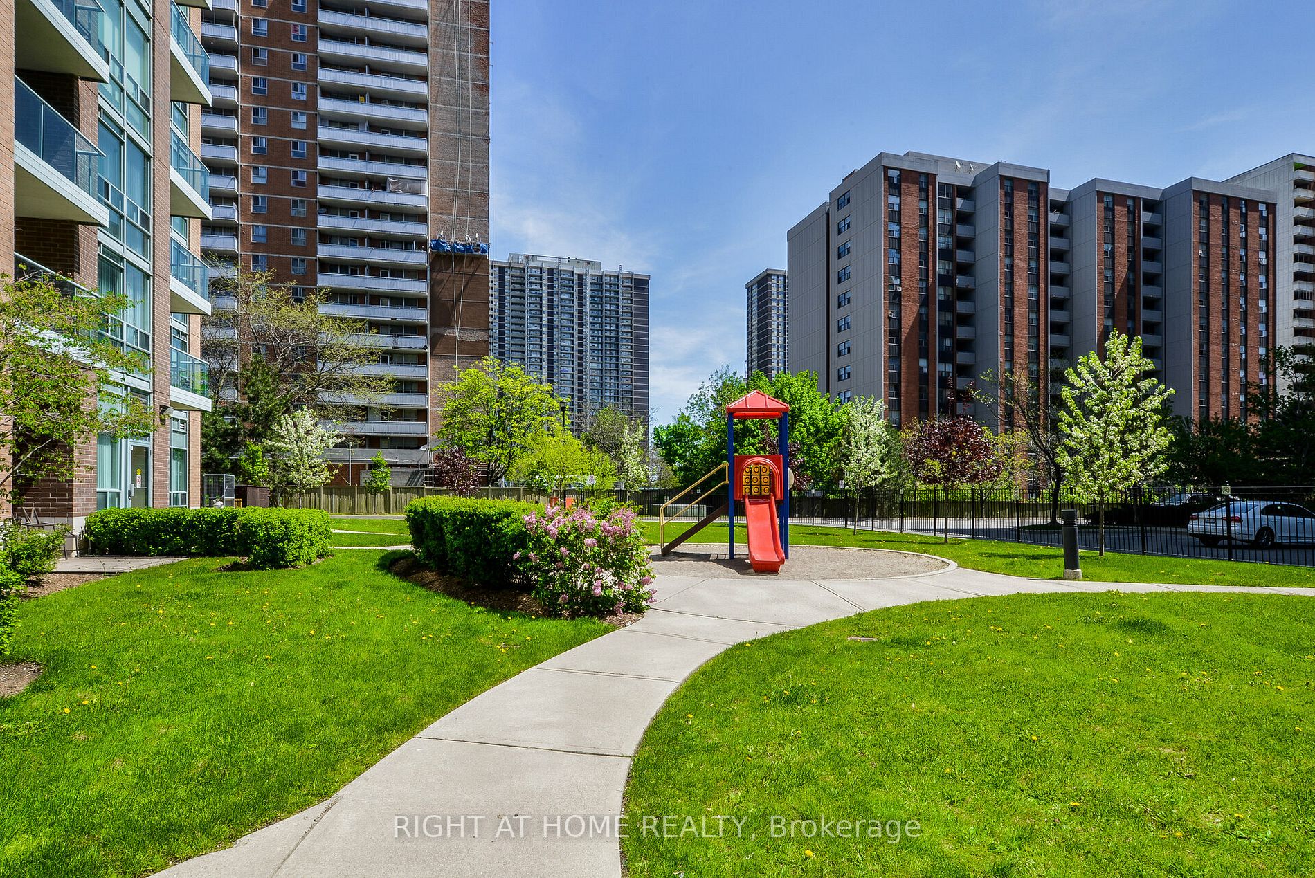 Listing W6697994 - Large Photo # 30